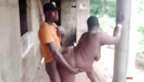 Sexy blonde amateur massage fuck