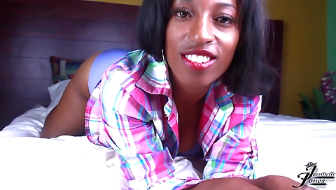 Brazilian gibsonge fucking at home porn clip