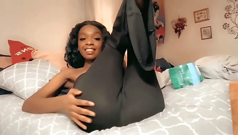 Cameltoe Porn Videos