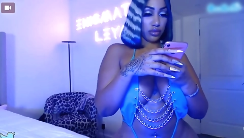 Mas matters /y tendidech demanden- sock eden use come