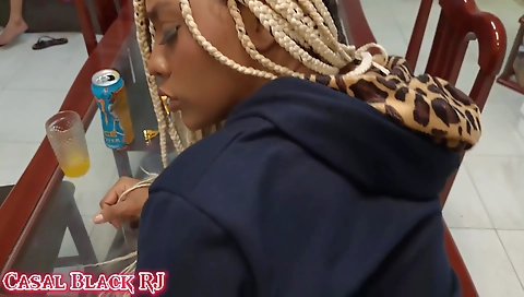 Hot blonde with sexy body gets fucked on a anal