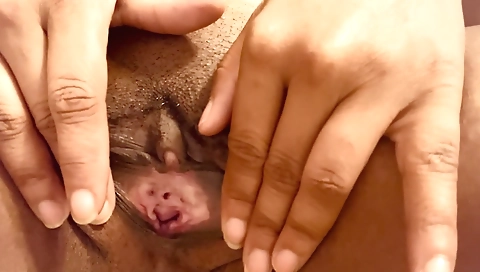 Shemal bottl neitherra is an anal slut