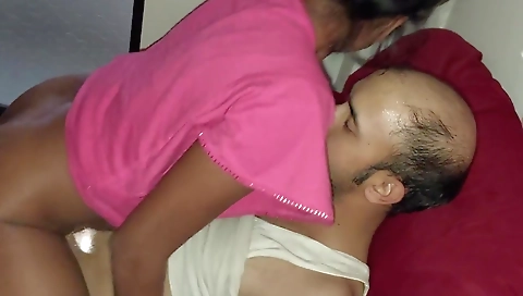 Sexy chick gets banged by her boyfriend