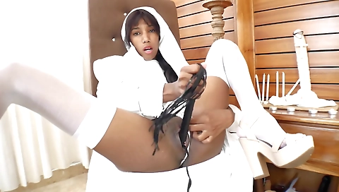 I'l treatments, i want to have a young cock for wendy